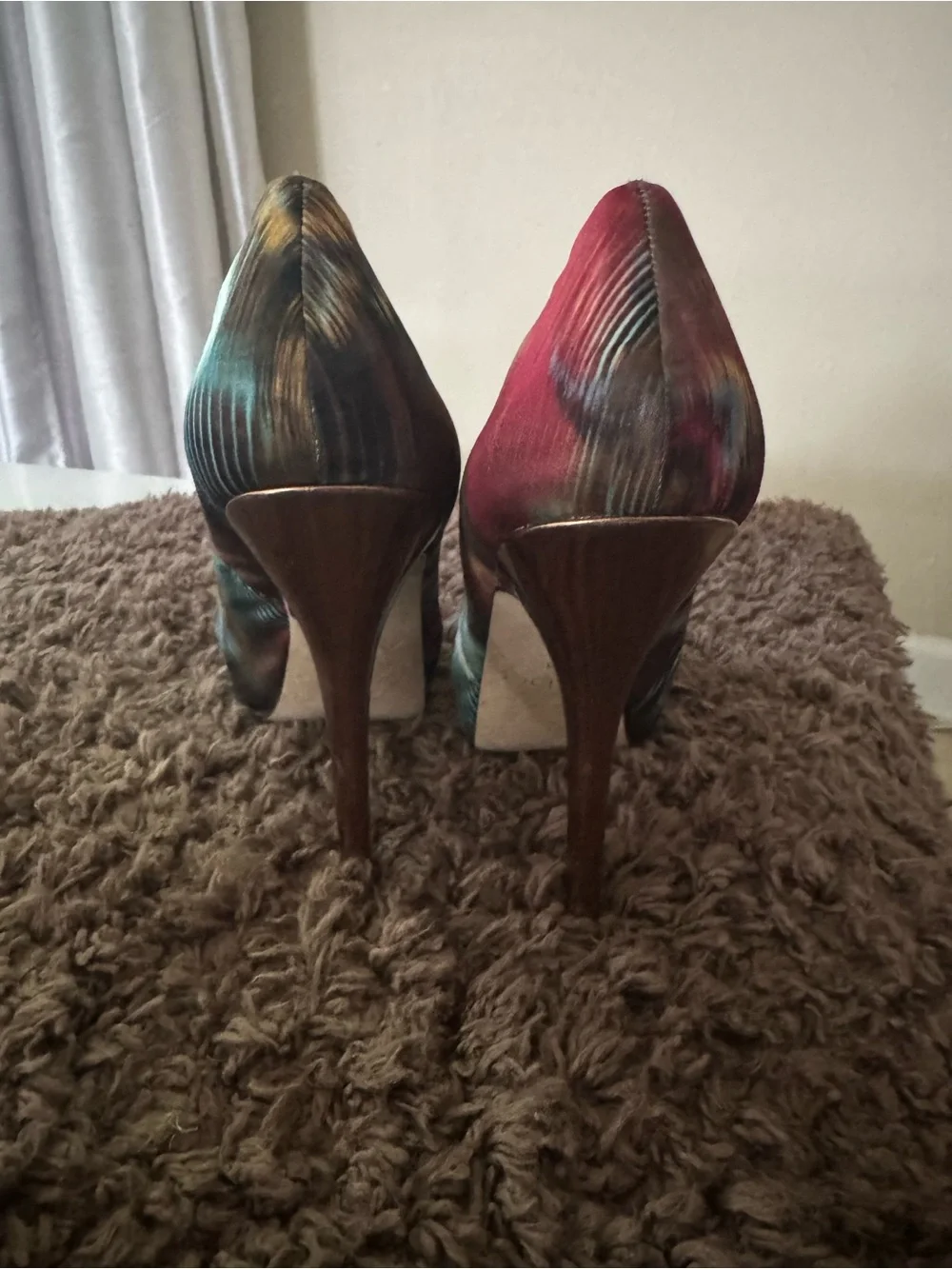 Aldo ikat patterned